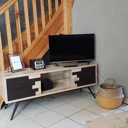 Gites De La Bonaudrie Combrand Экстерьер фото