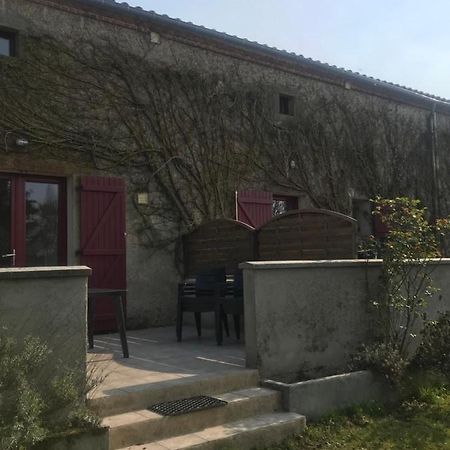 Gites De La Bonaudrie Combrand Экстерьер фото